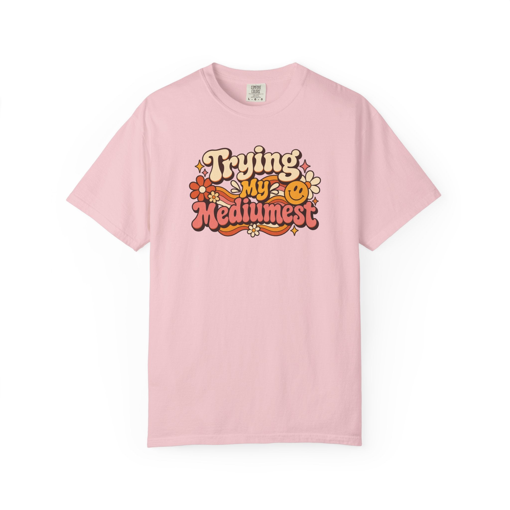 Trying My Mediumest Shirt – Funny Retro Smiley Face Graphic Tee